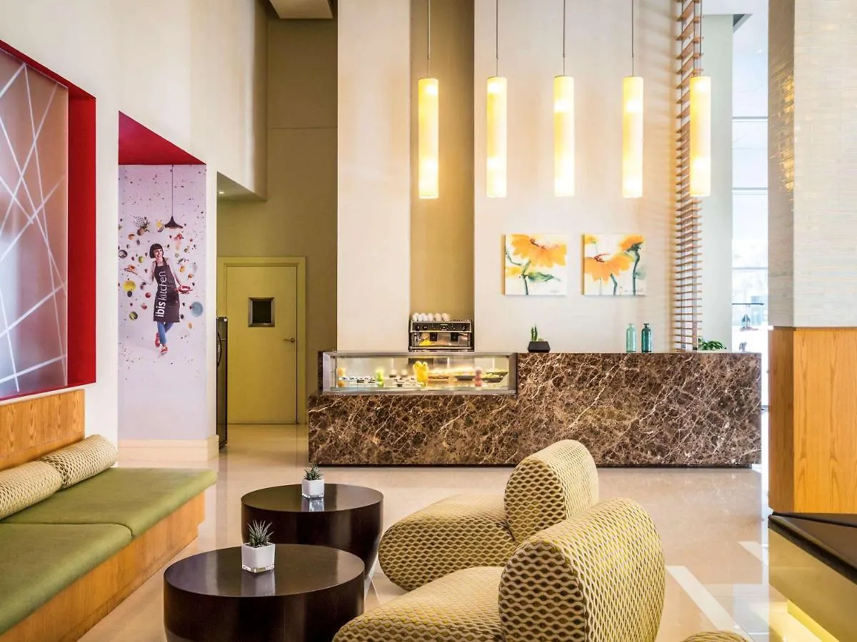 Hotel Ibis Deira Creekside Dubai 3*,